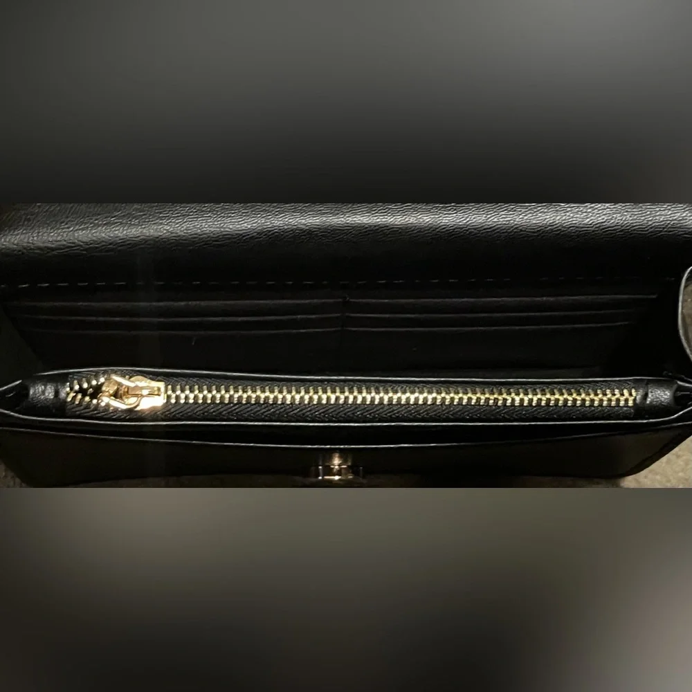 🖤NWT🖤bebe Los Angeles Black Crossbody Bag. $89RP - Picture 5 of 8